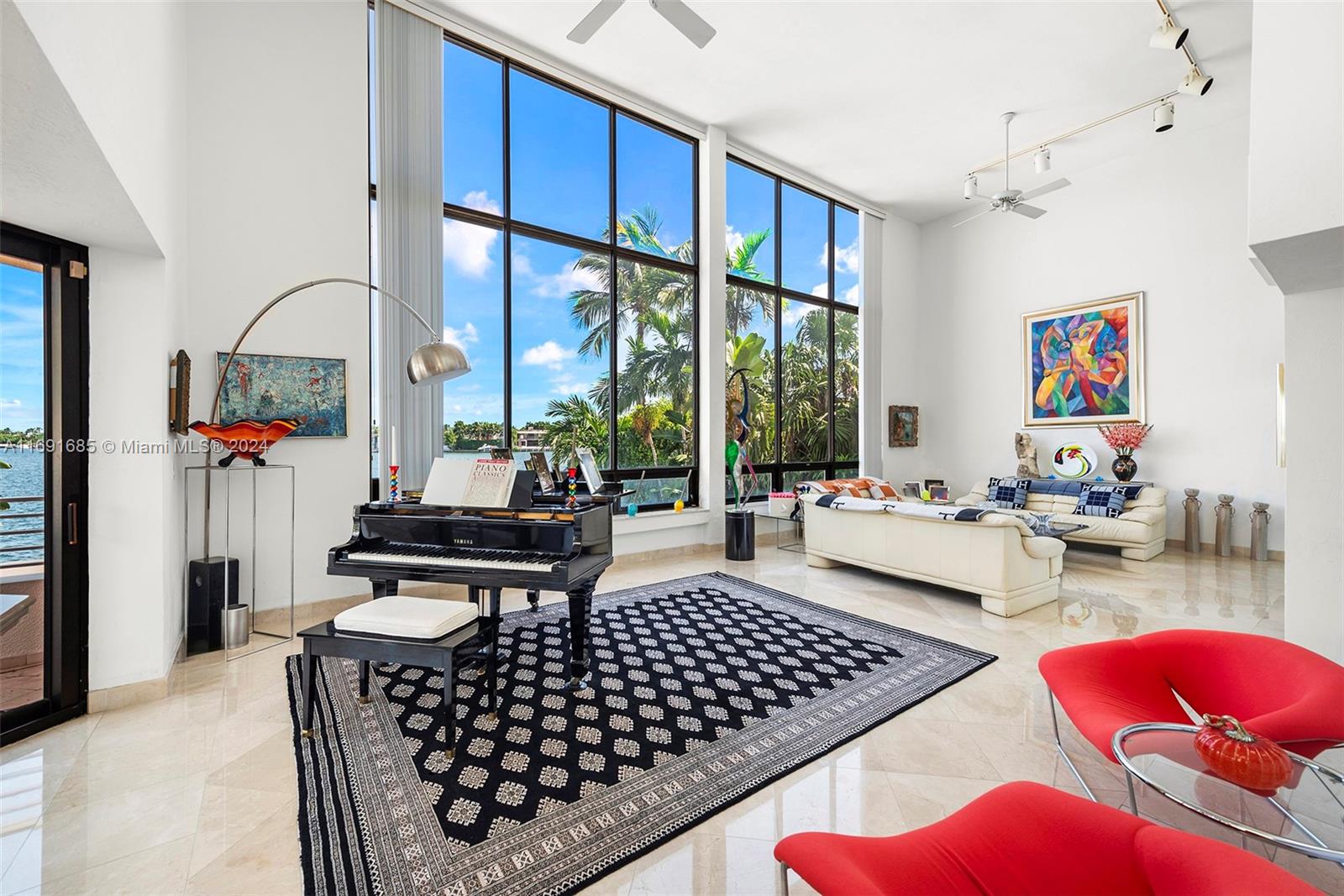 HIBISCUS ISLAND - Residential