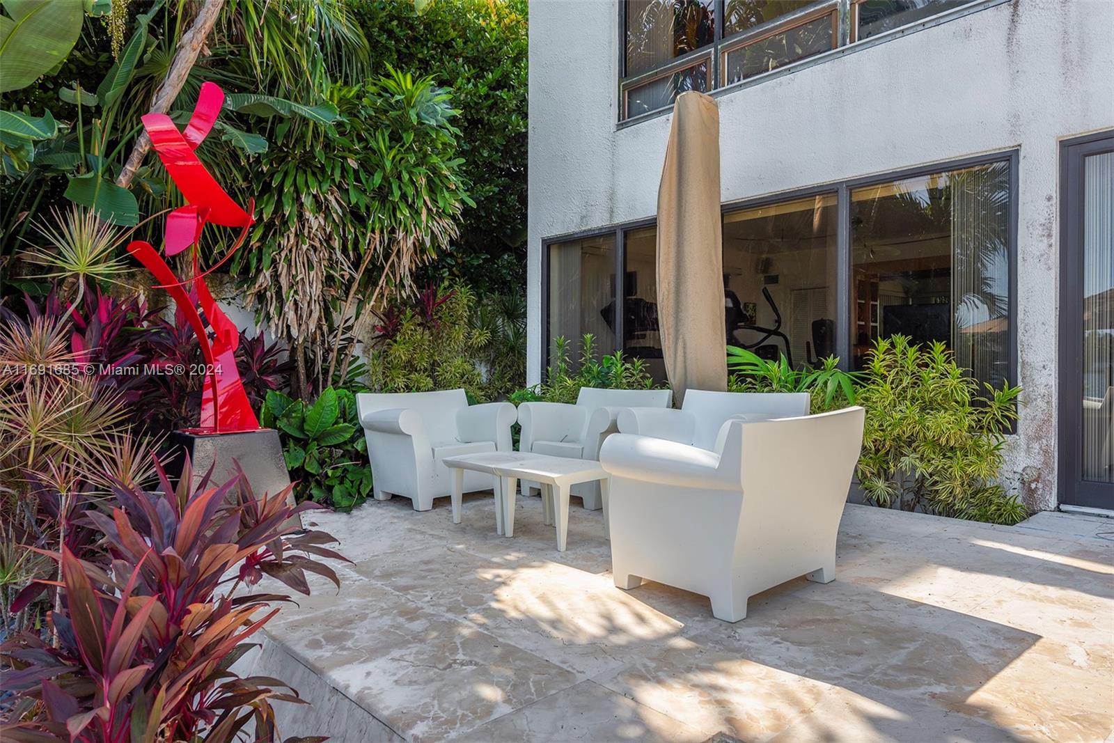 HIBISCUS ISLAND - Residential