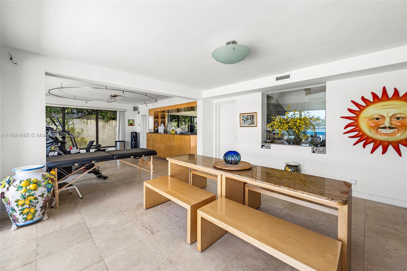 HIBISCUS ISLAND - Residential