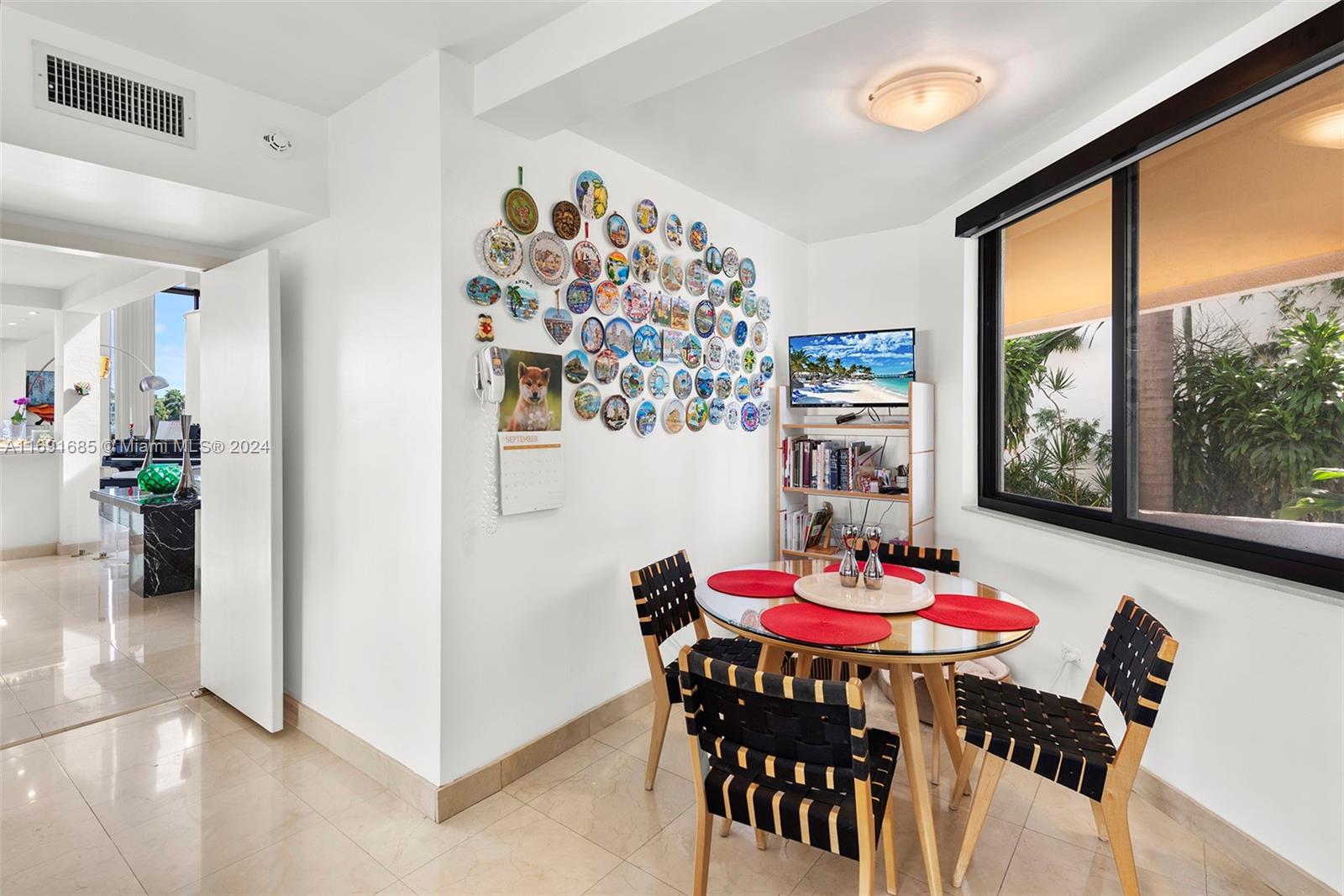 HIBISCUS ISLAND - Residential
