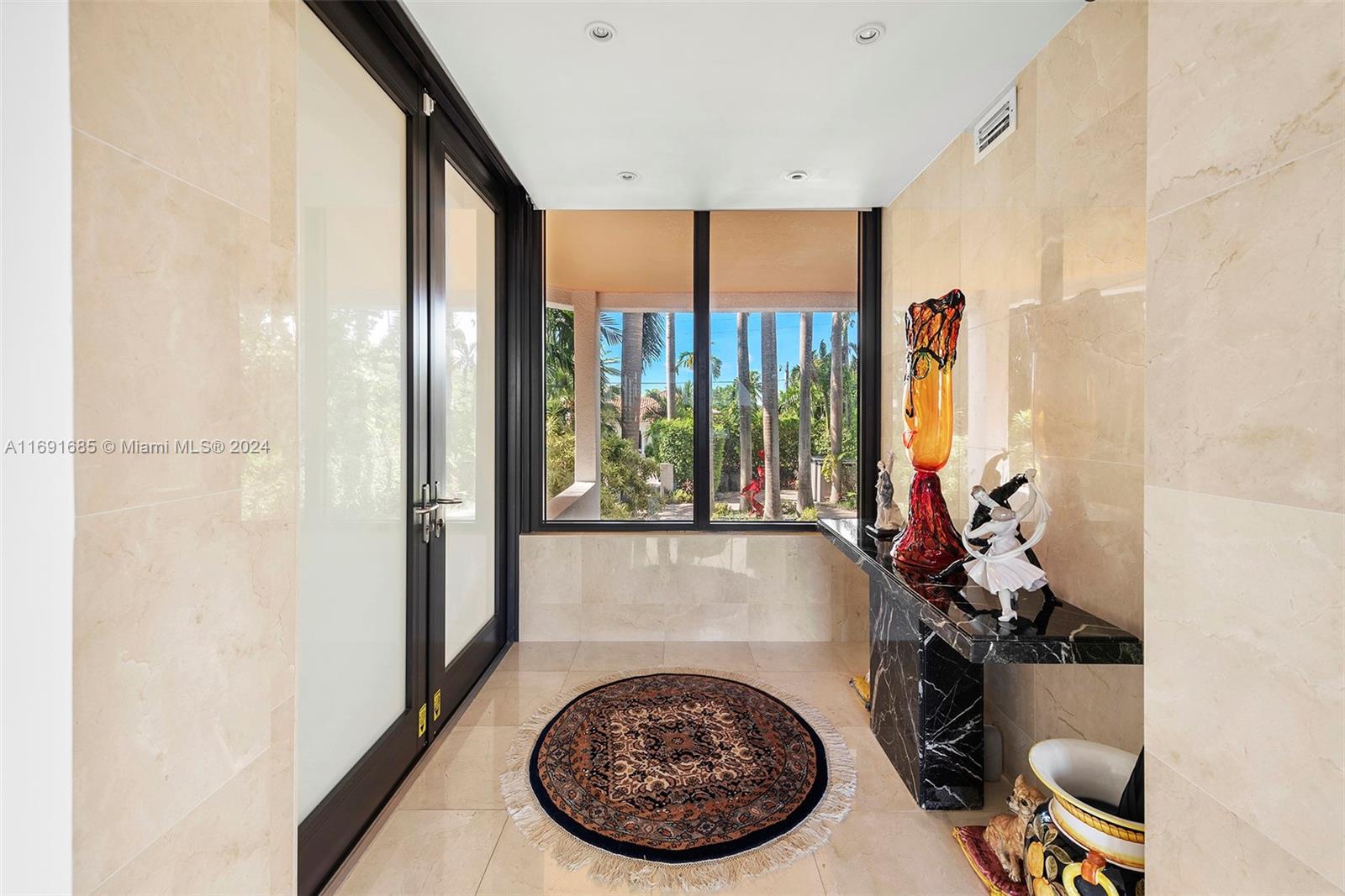 HIBISCUS ISLAND - Residential