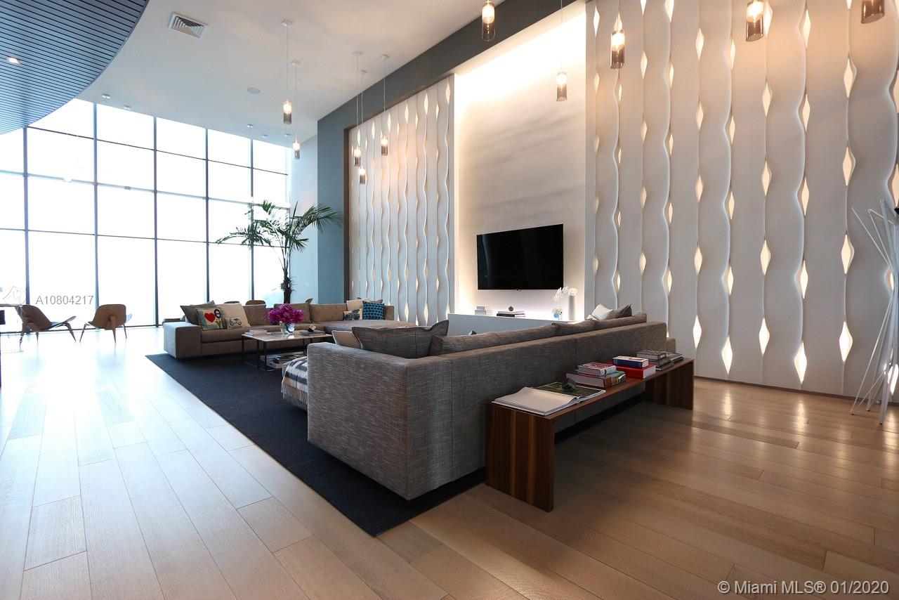 ICON BAY CONDO - Residential