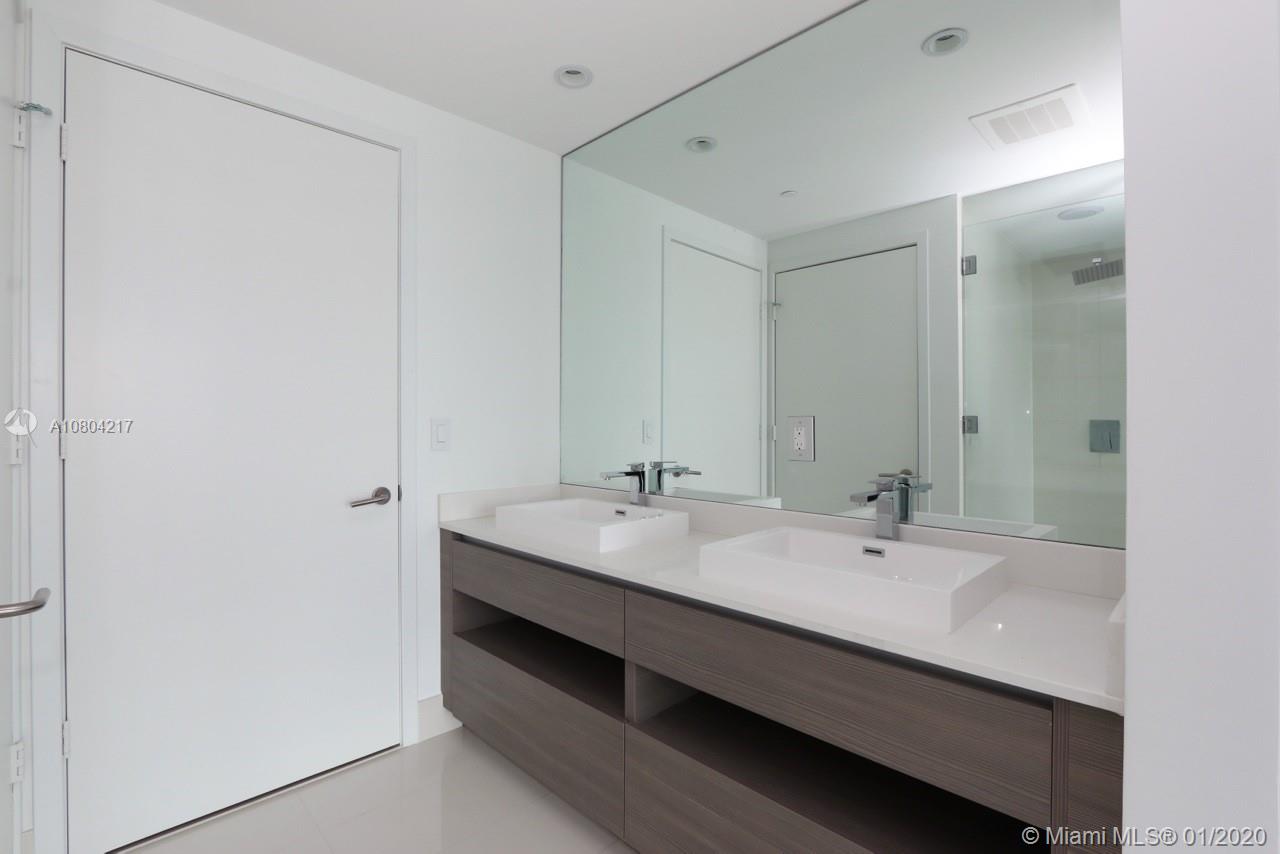 ICON BAY CONDO - Residential