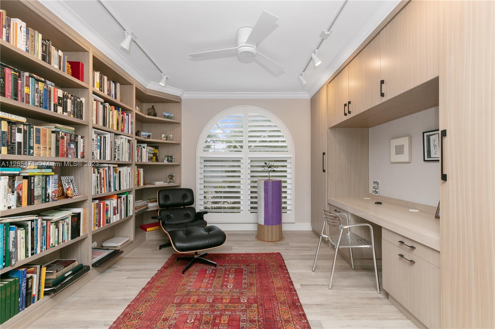 CORAL ESTATES - Residential