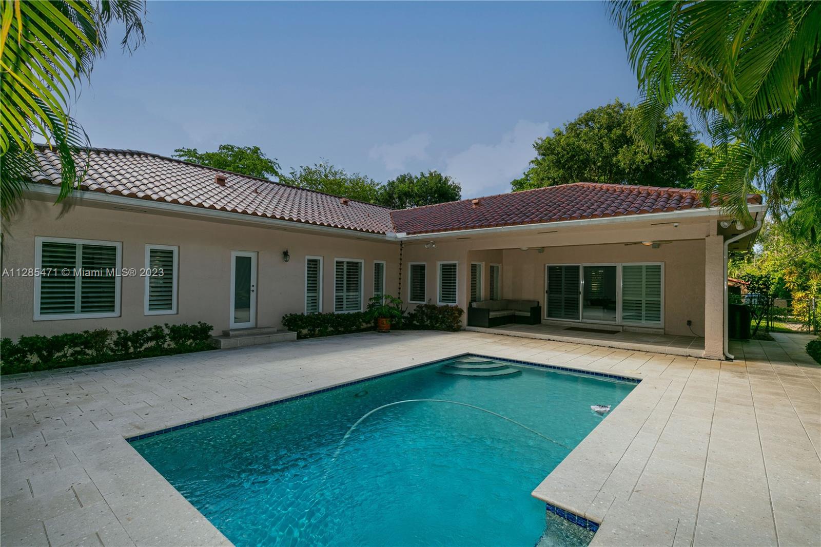 CORAL ESTATES - Residential