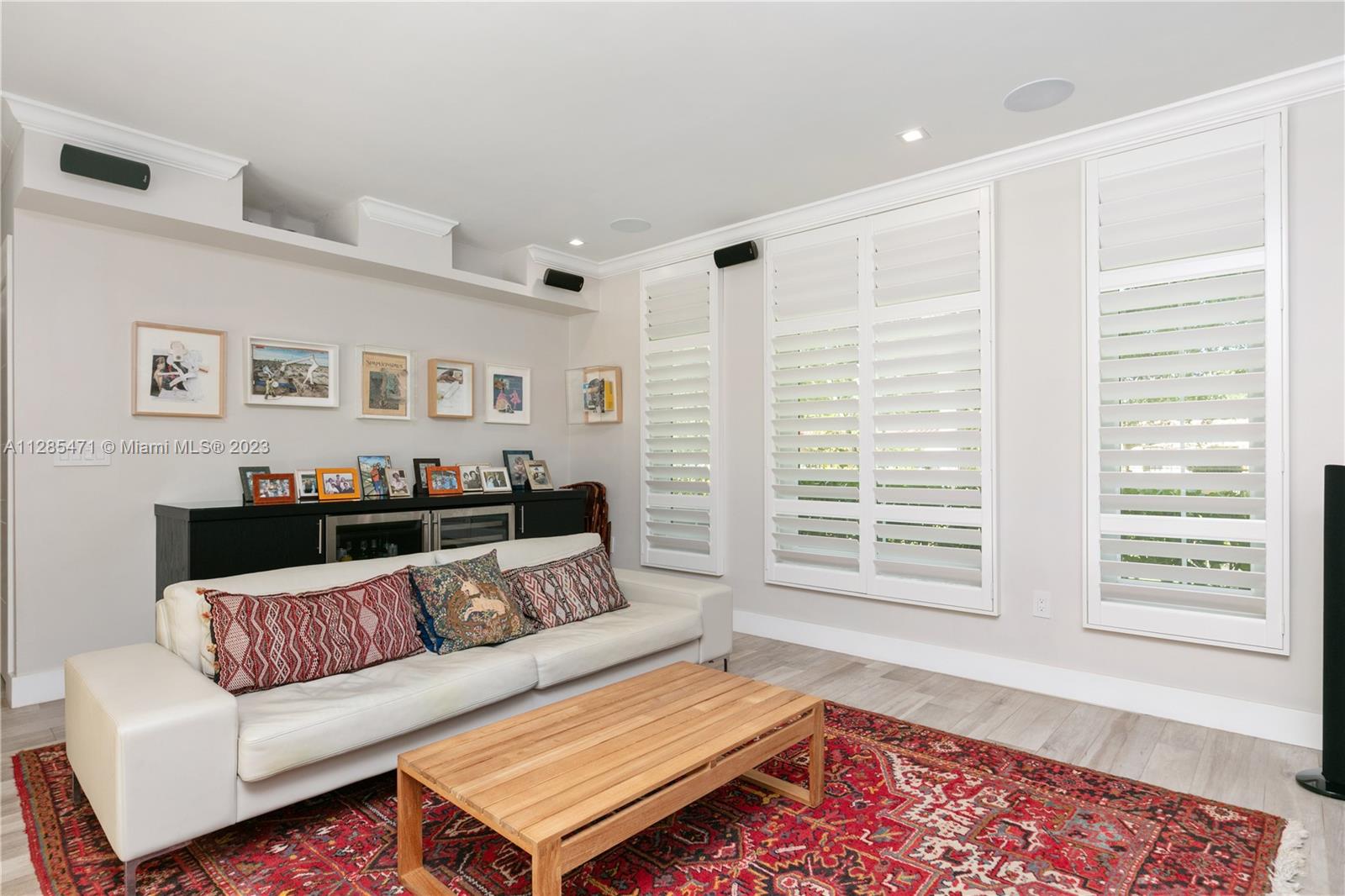 CORAL ESTATES - Residential