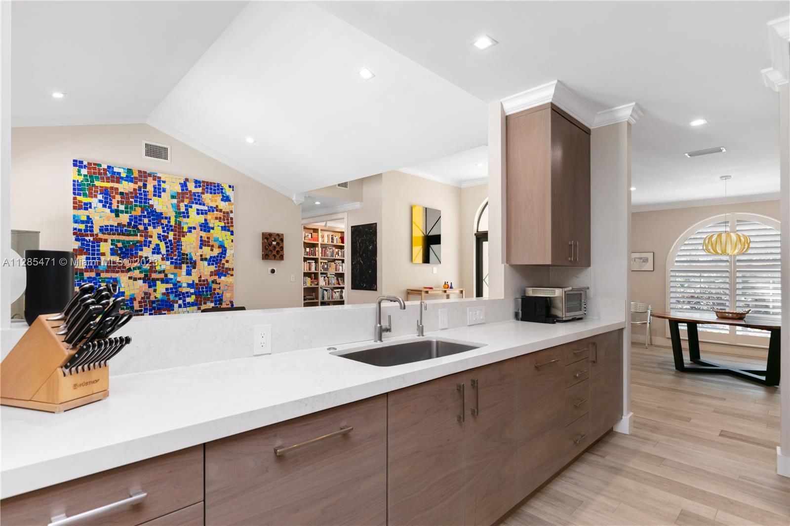 CORAL ESTATES - Residential