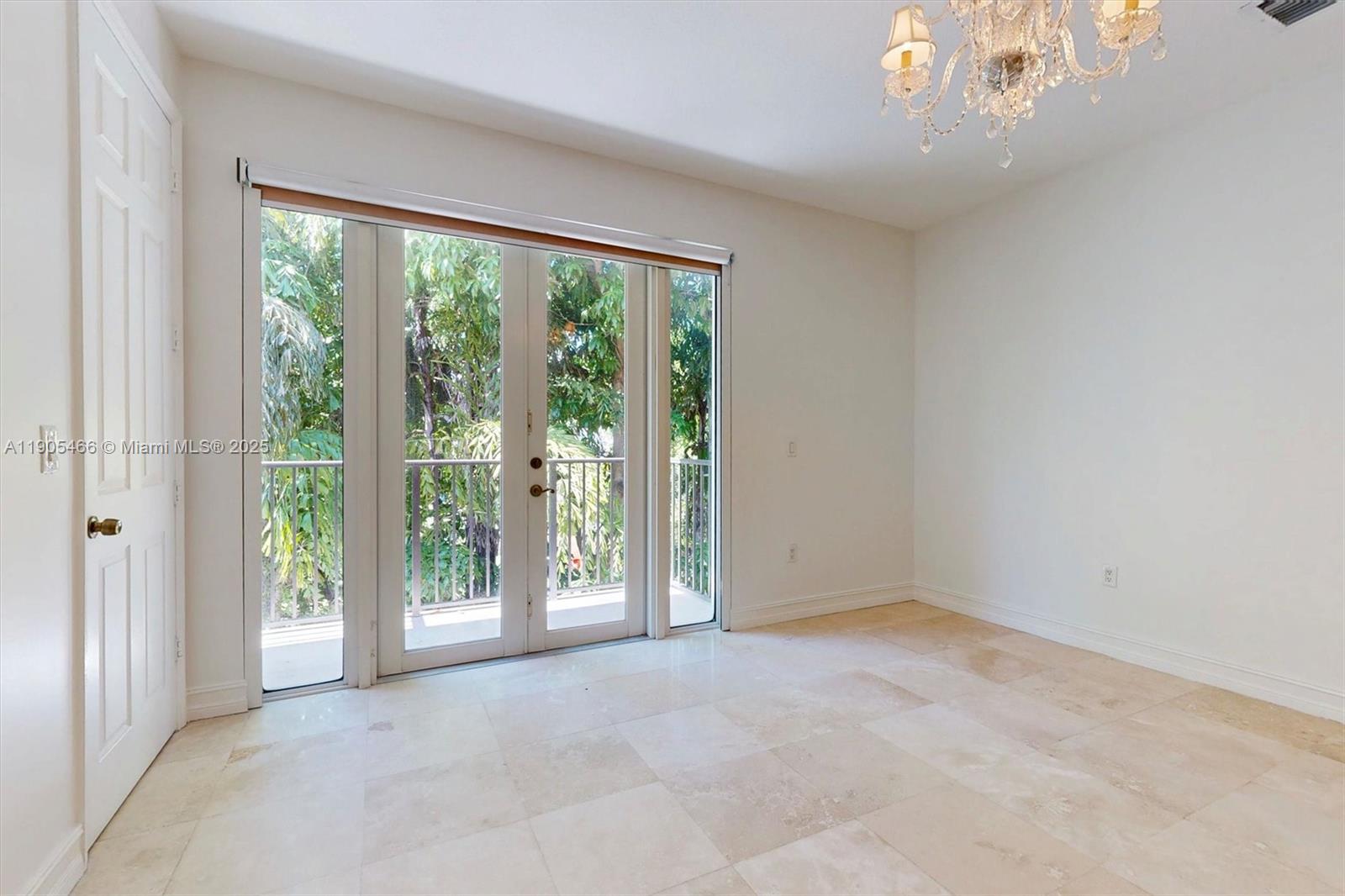 INDIANA GROVE CONDO - Residential Lease