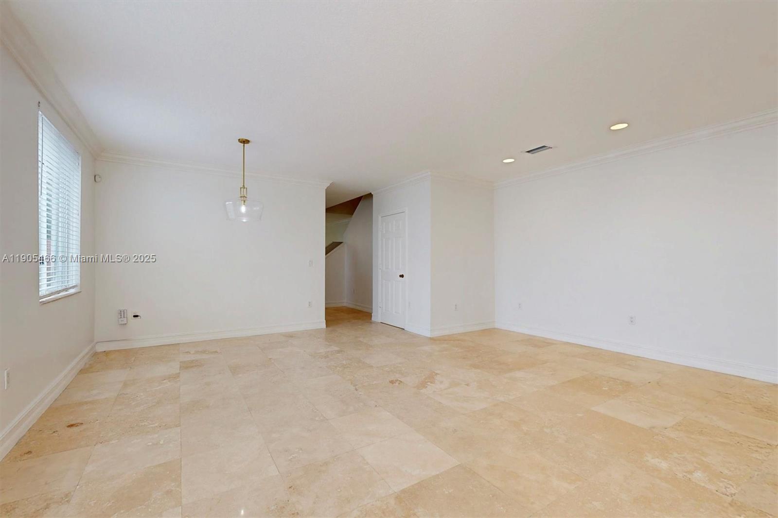 INDIANA GROVE CONDO - Residential Lease