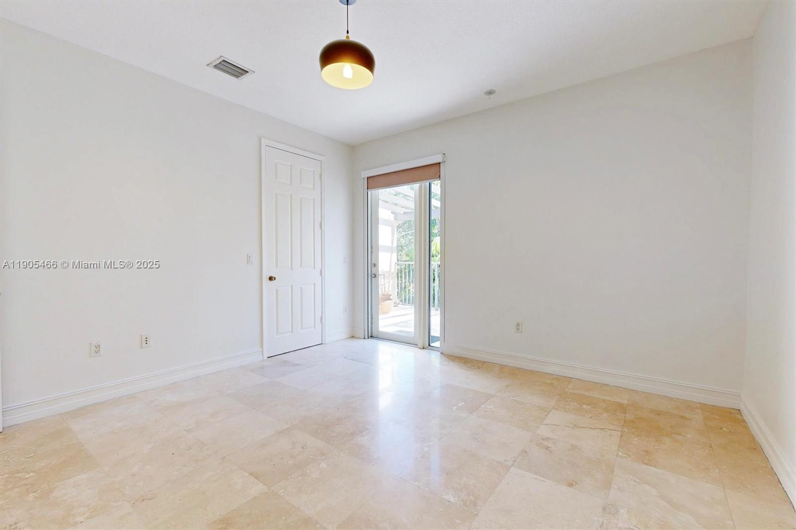 INDIANA GROVE CONDO - Residential Lease