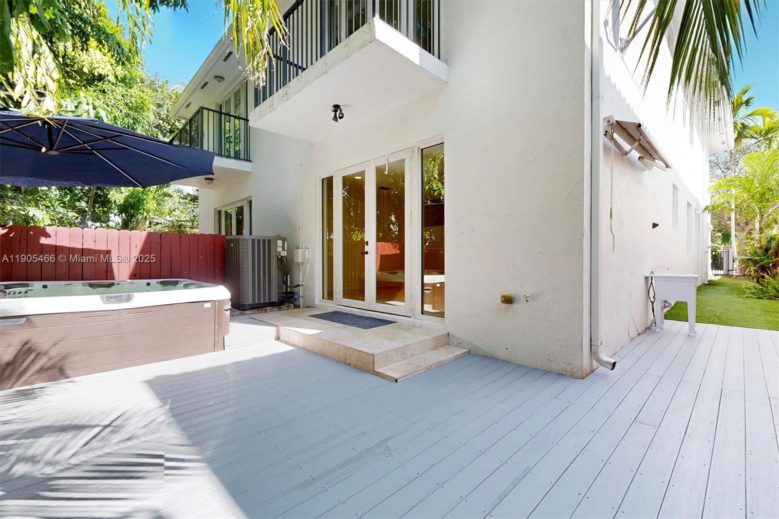 INDIANA GROVE CONDO - Residential Lease