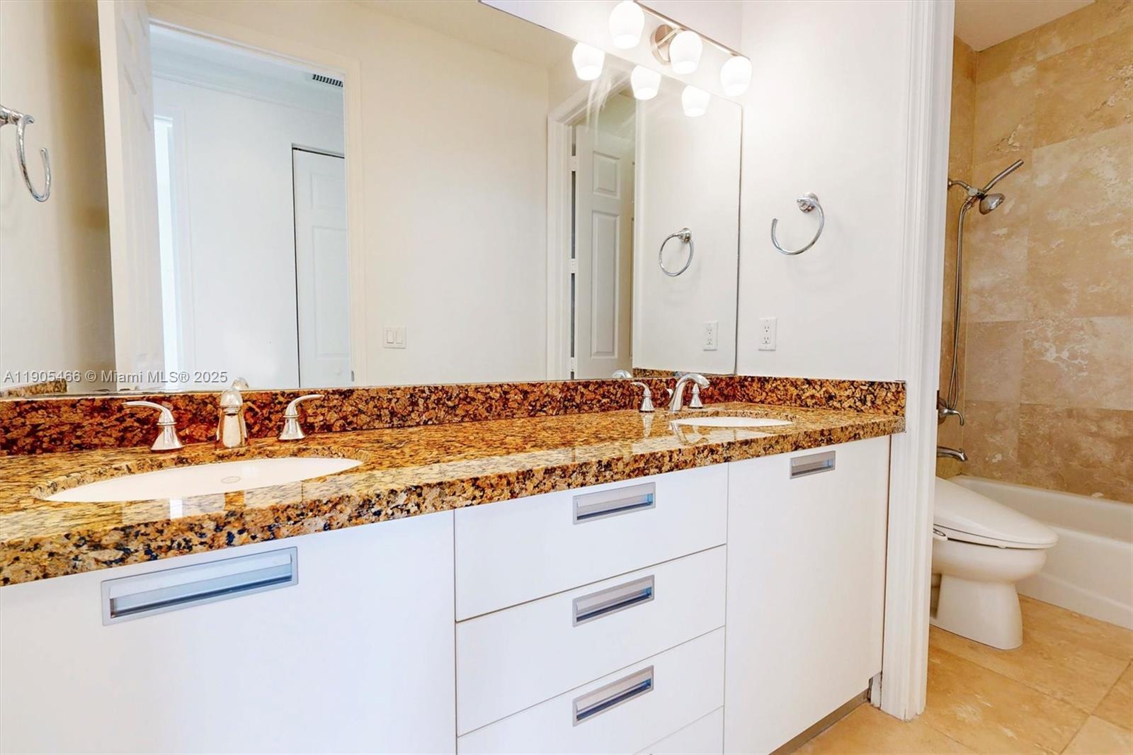 INDIANA GROVE CONDO - Residential Lease