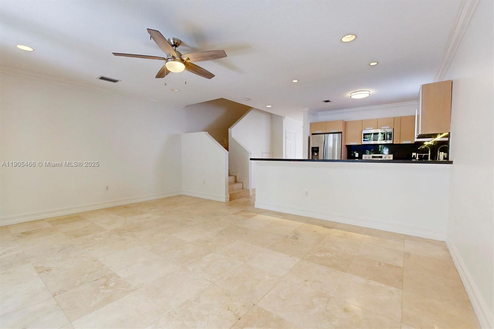 INDIANA GROVE CONDO - Residential Lease