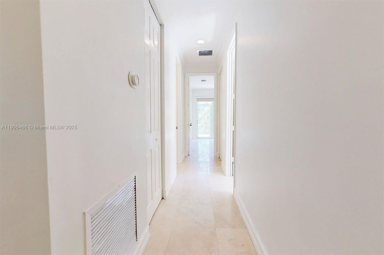 INDIANA GROVE CONDO - Residential Lease