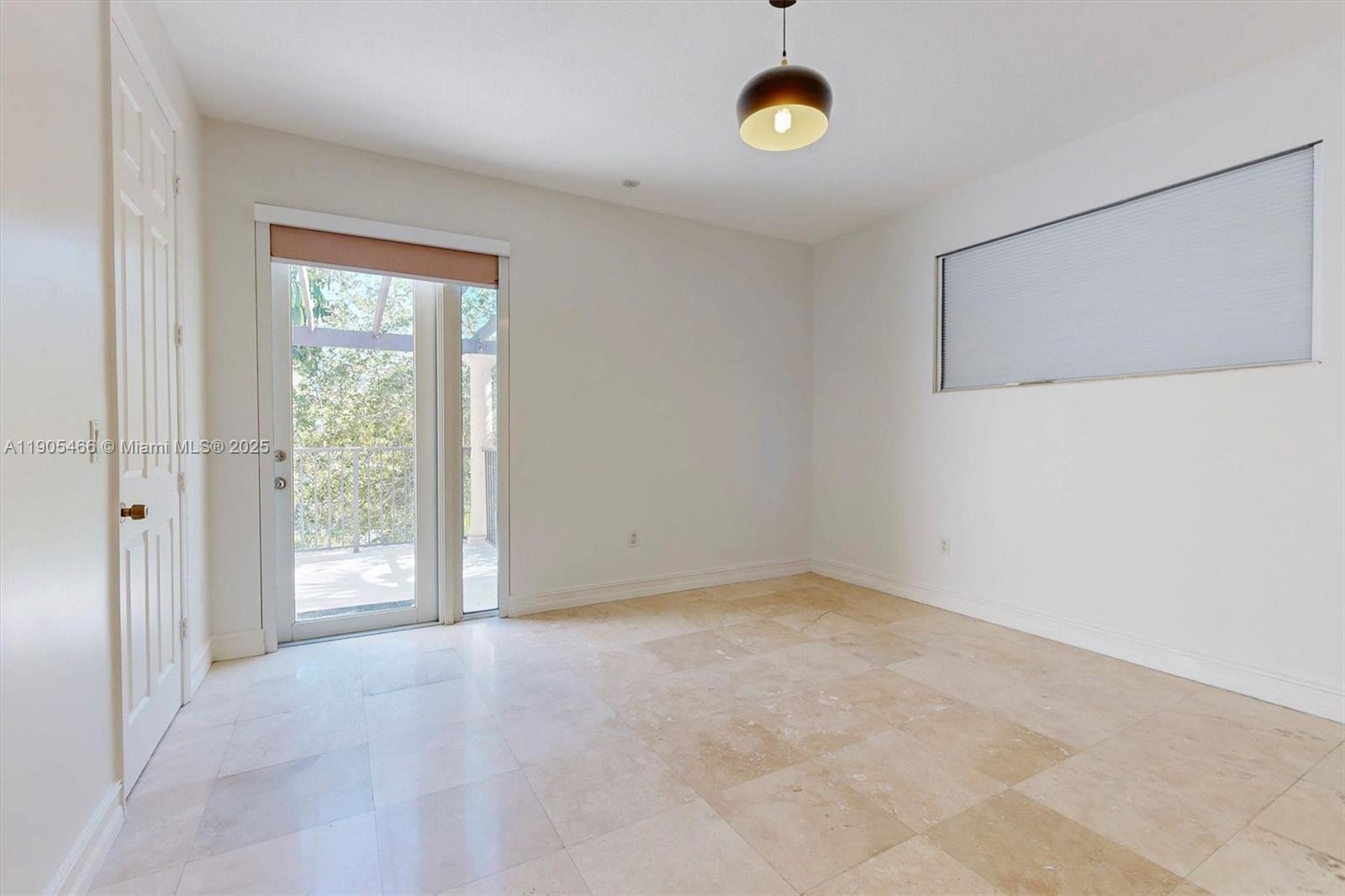 INDIANA GROVE CONDO - Residential Lease