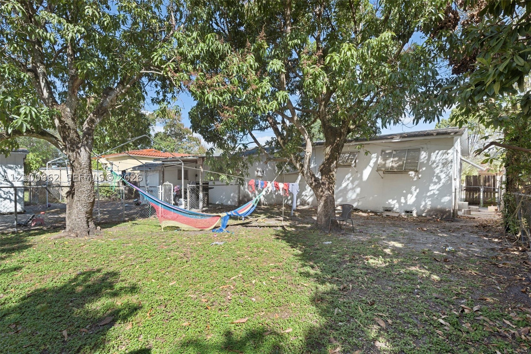 5886 SW 20th St