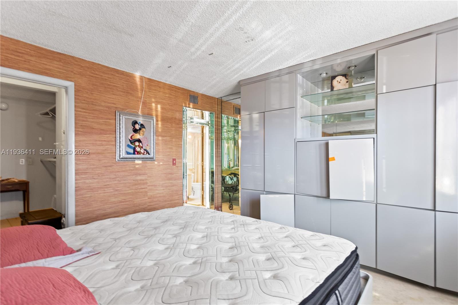 HOLLYBROOK GOLF AND - Residential