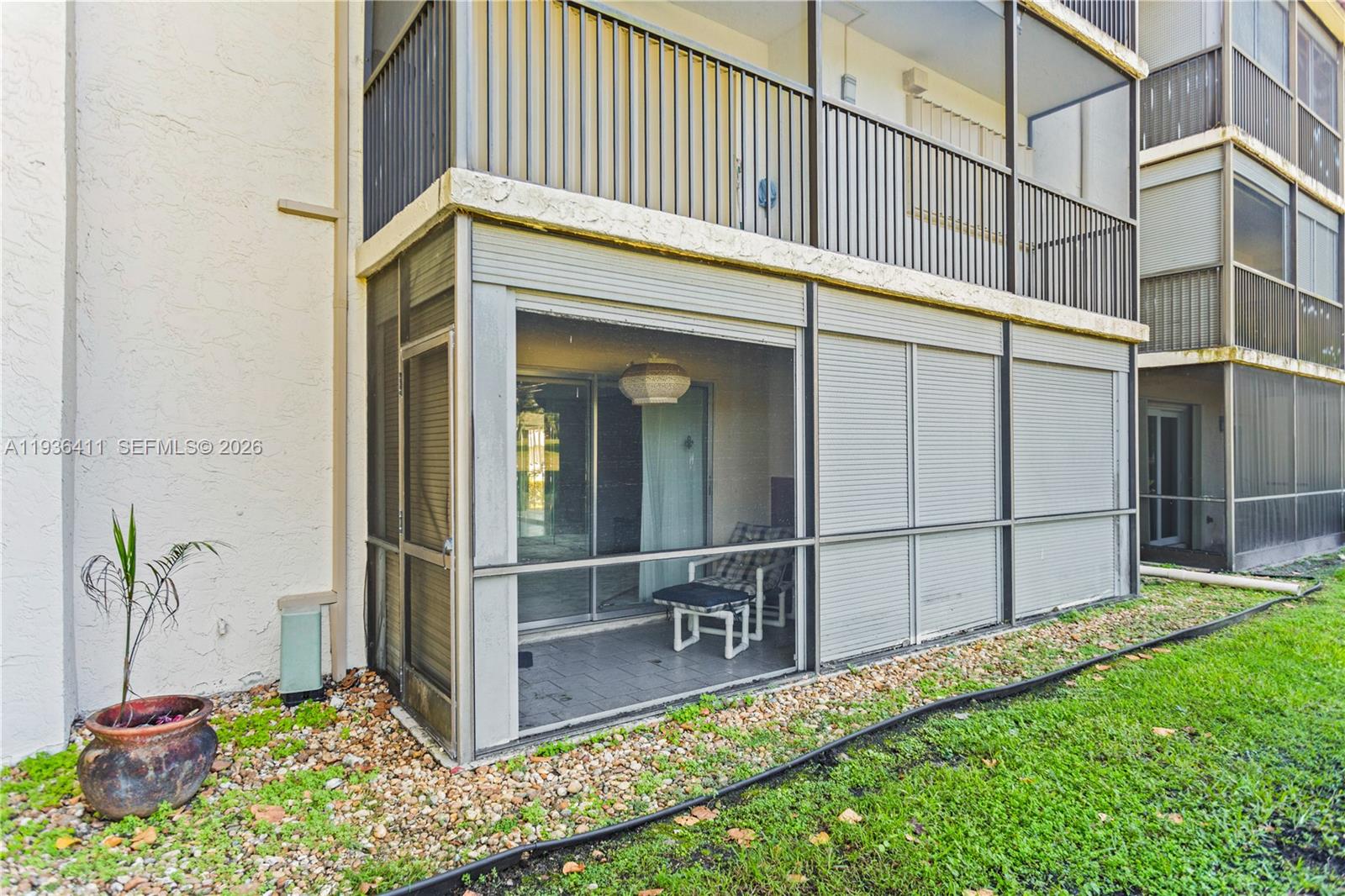 HOLLYBROOK GOLF AND - Residential