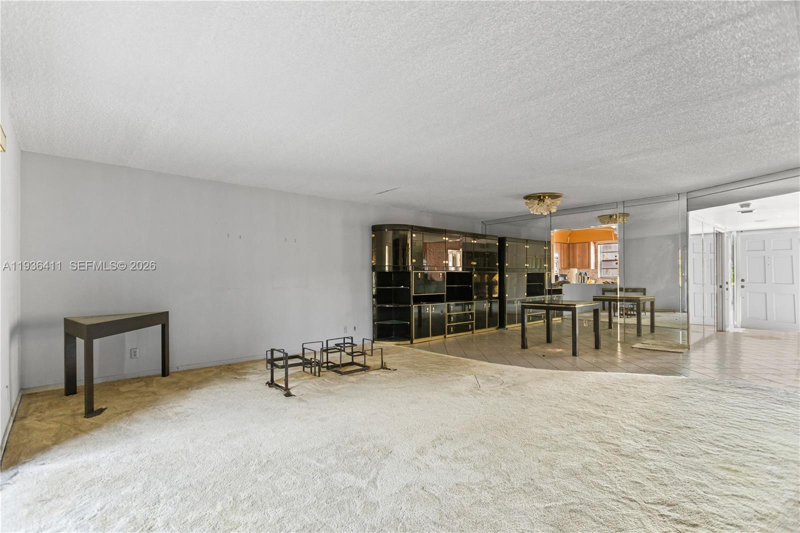 HOLLYBROOK GOLF AND - Residential