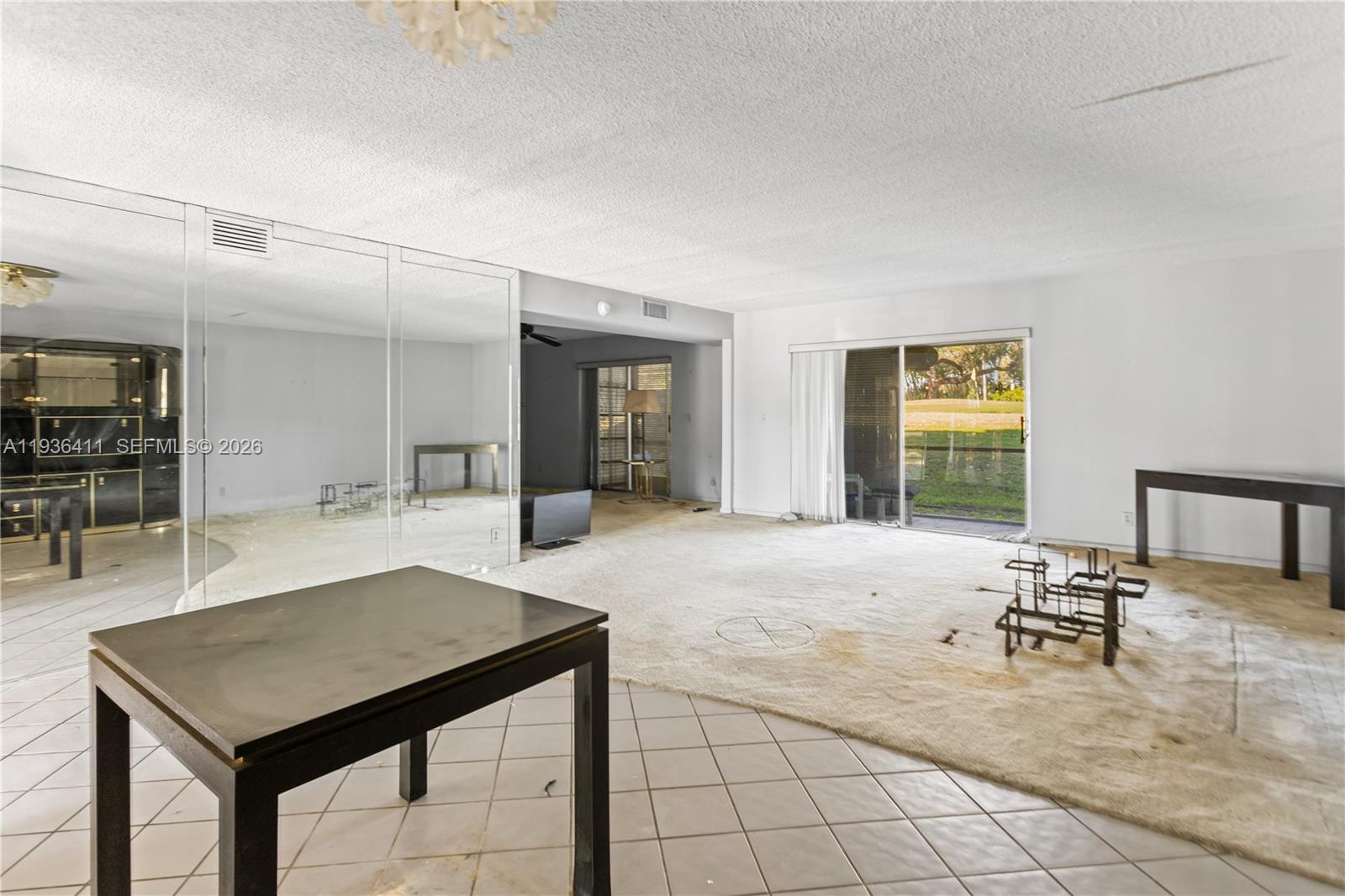 HOLLYBROOK GOLF AND - Residential