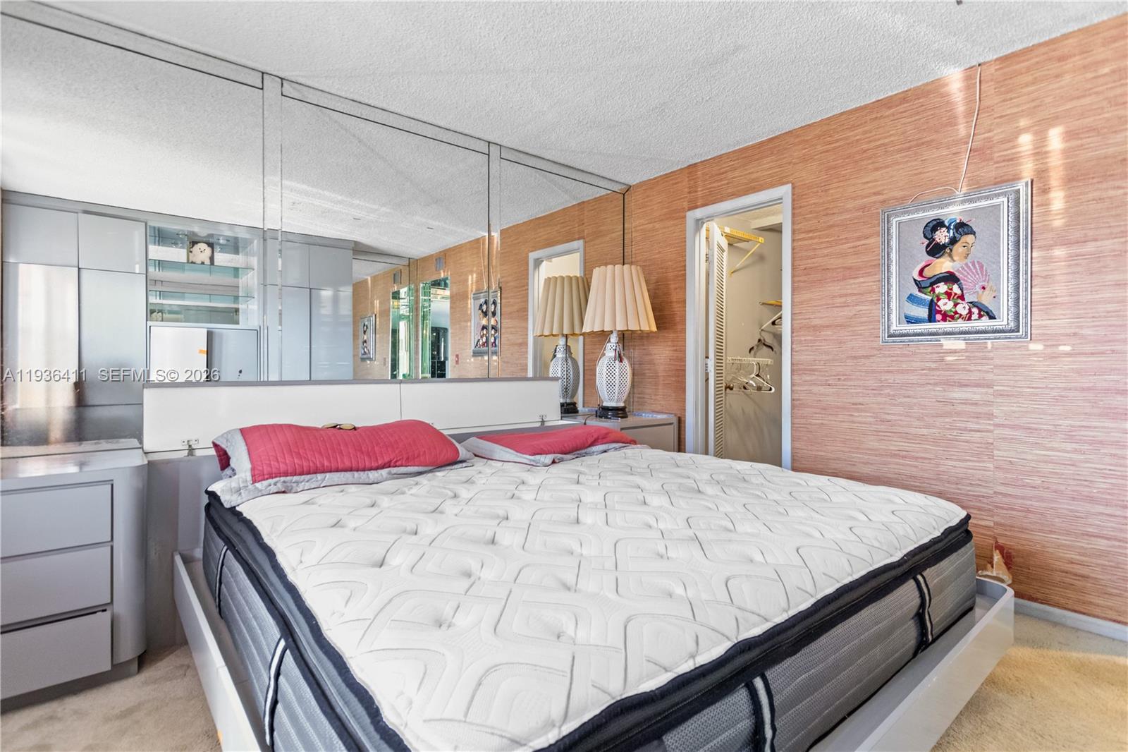 HOLLYBROOK GOLF AND - Residential