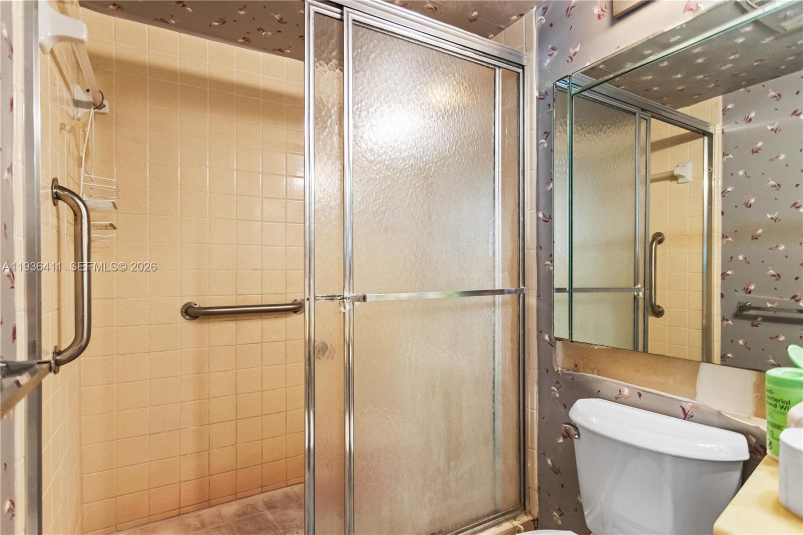 HOLLYBROOK GOLF AND - Residential