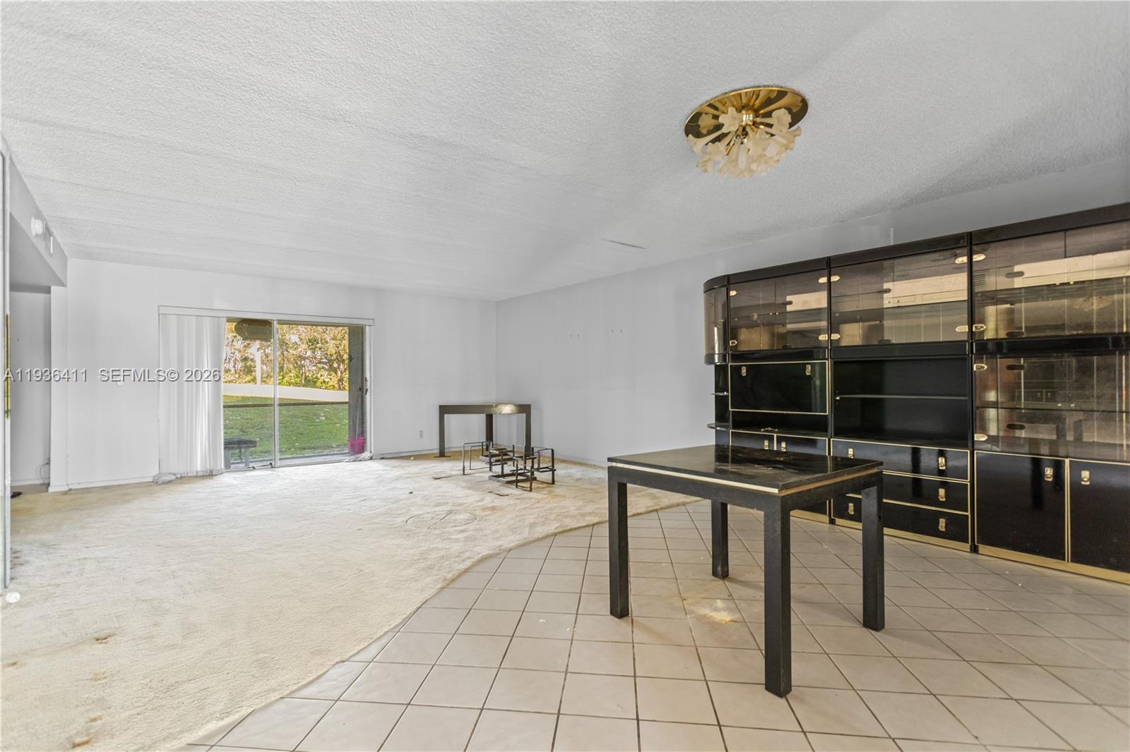 HOLLYBROOK GOLF AND - Residential