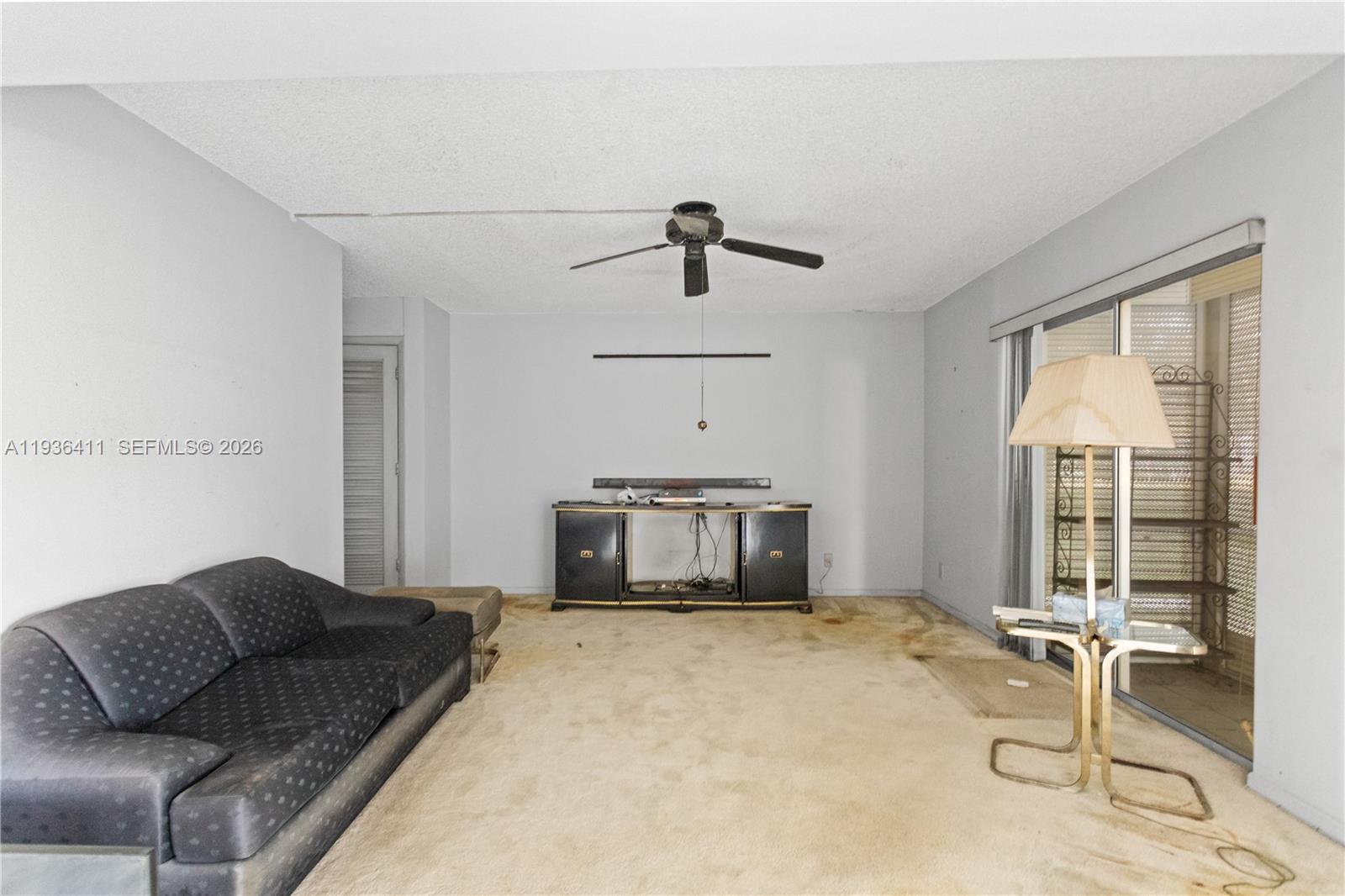 HOLLYBROOK GOLF AND - Residential