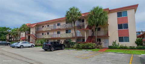 1080 Del Lago Cir 201 Sunrise FL 33313