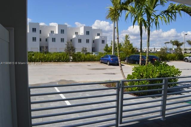 Landmark at Doral - Residential Lease