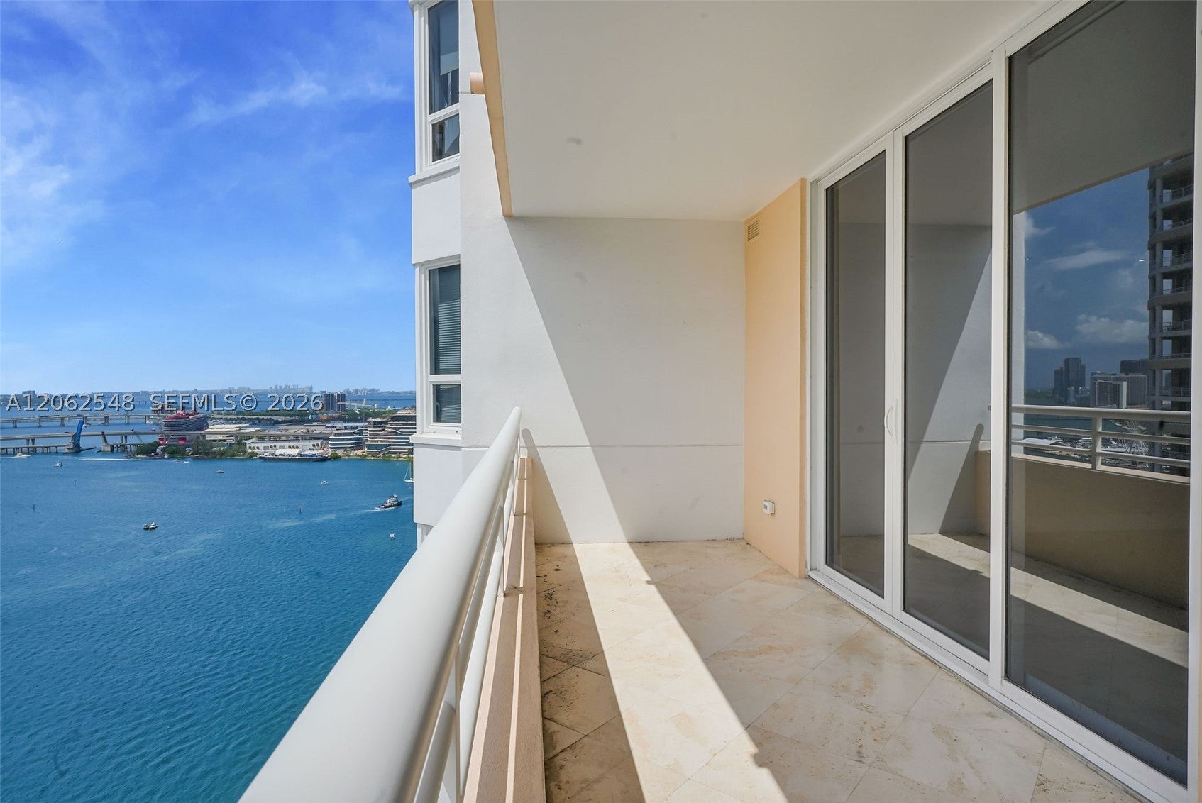 808 Brickell Key Dr 3007