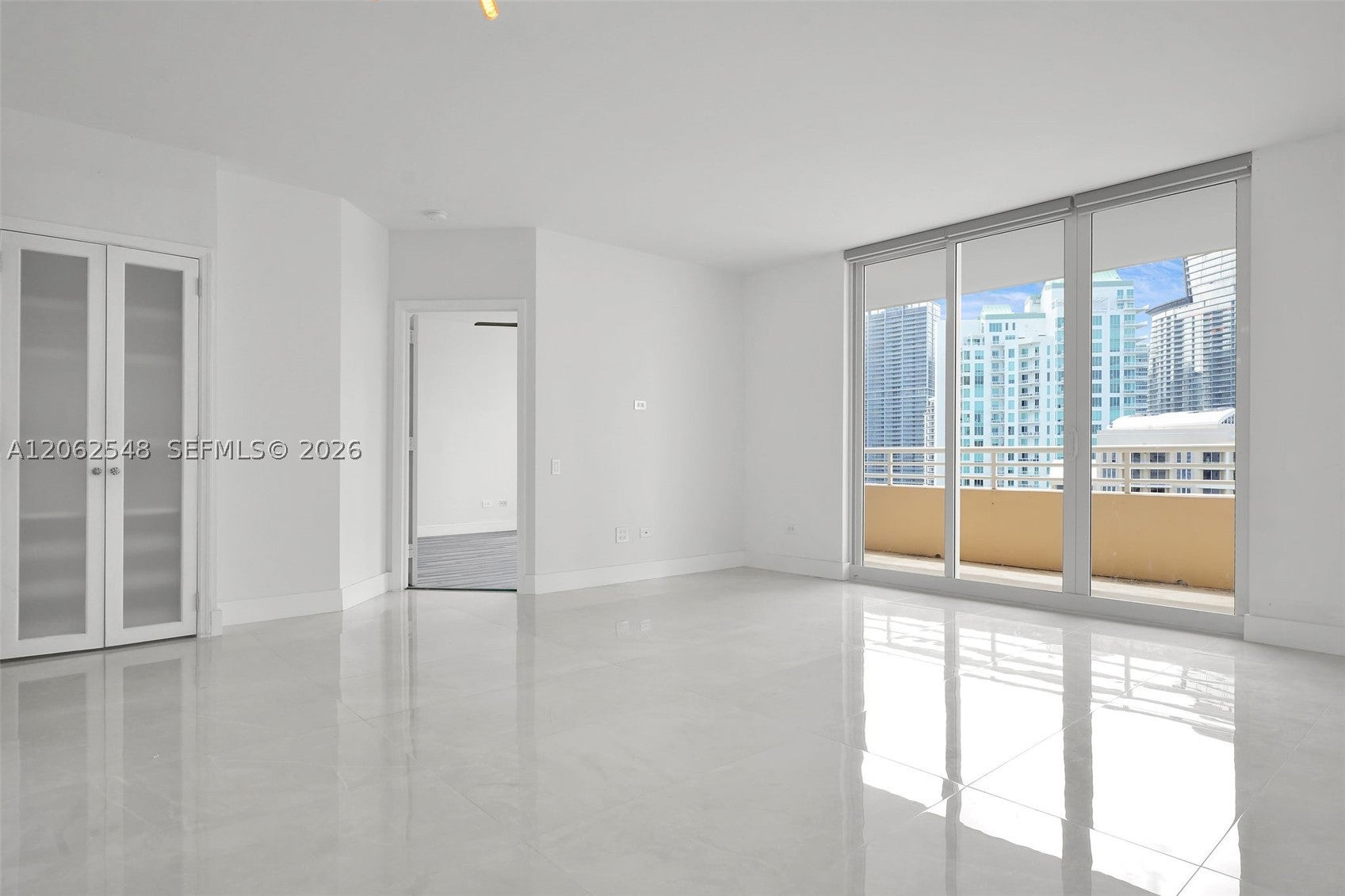 808 Brickell Key Dr 3007