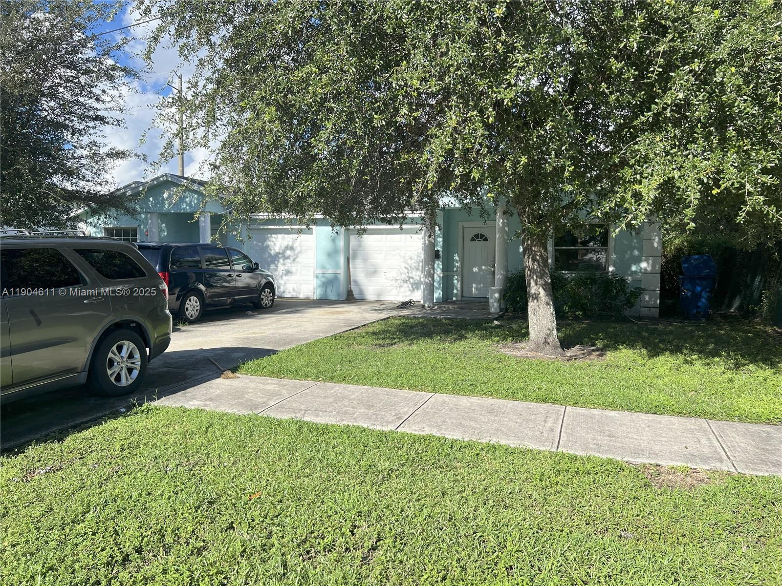 View photos, virtual tours, details... 1139 Wright St