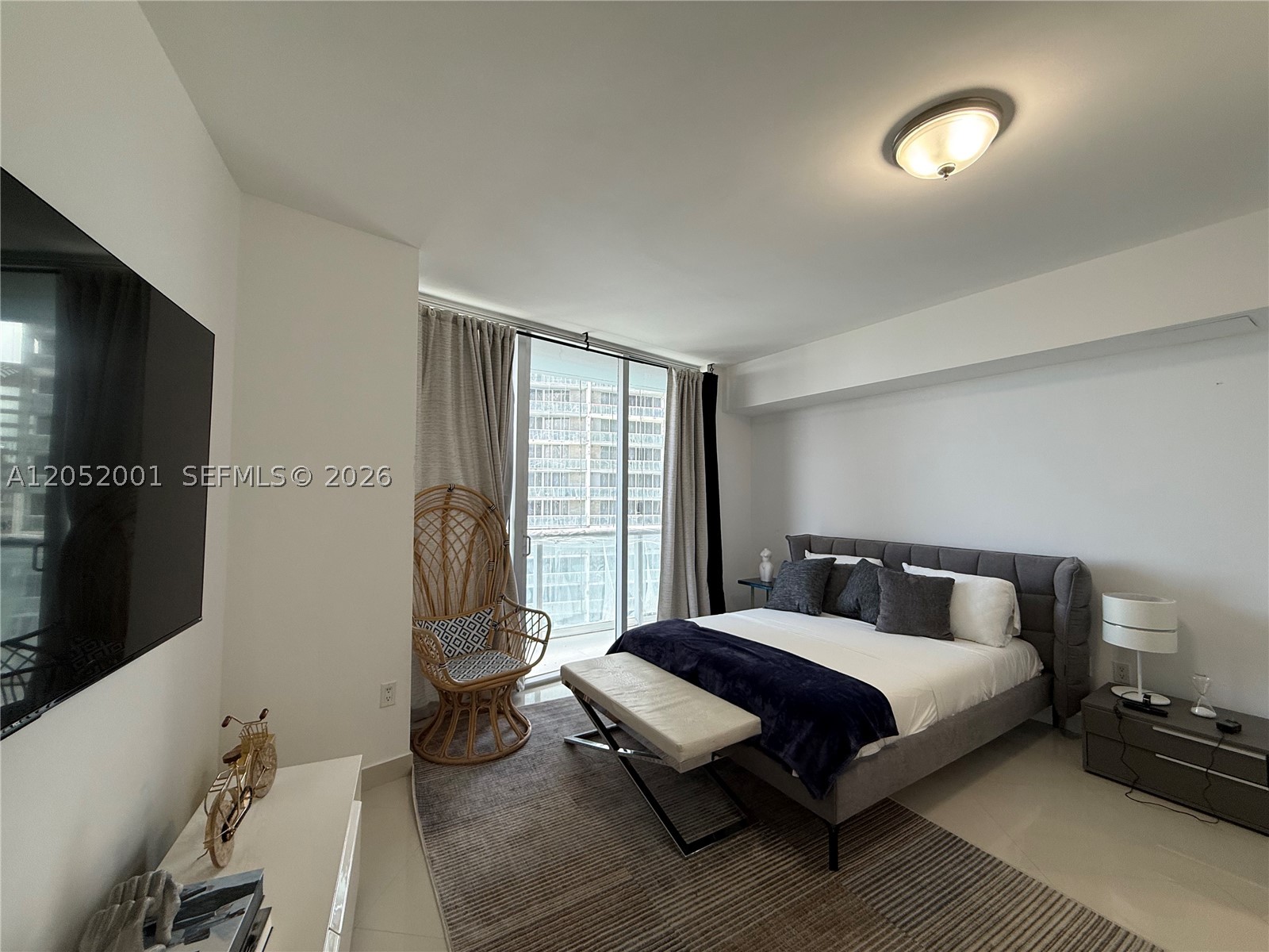 475 Brickell Ave 3207