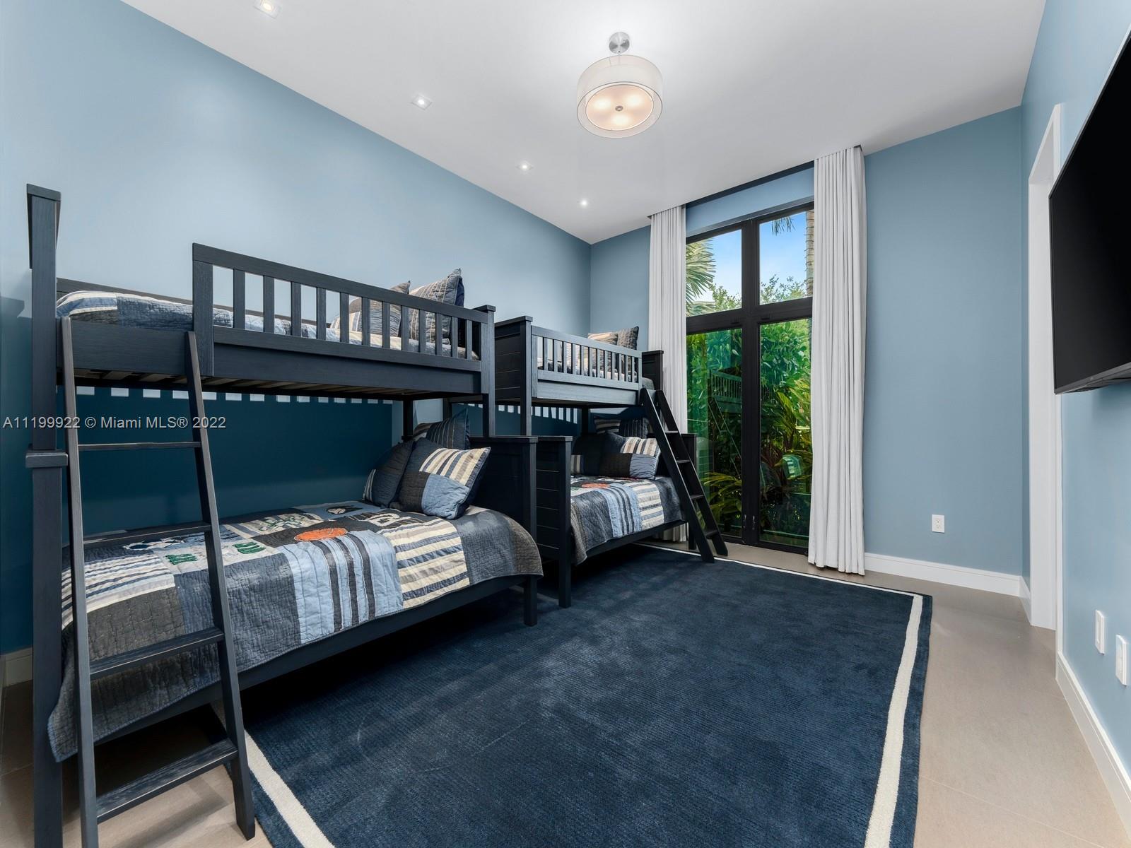 DORONNE ESTS - Residential