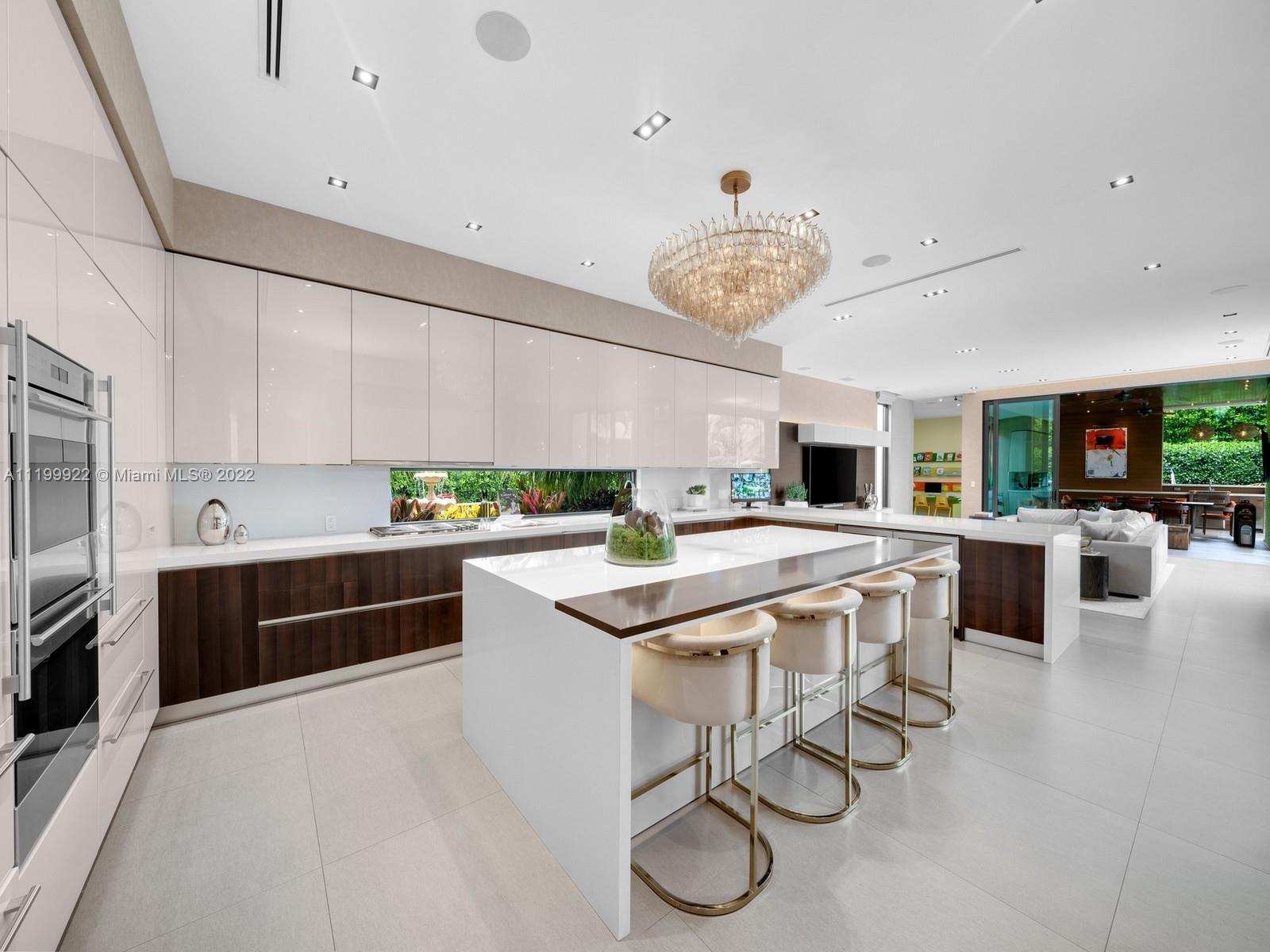 DORONNE ESTS - Residential