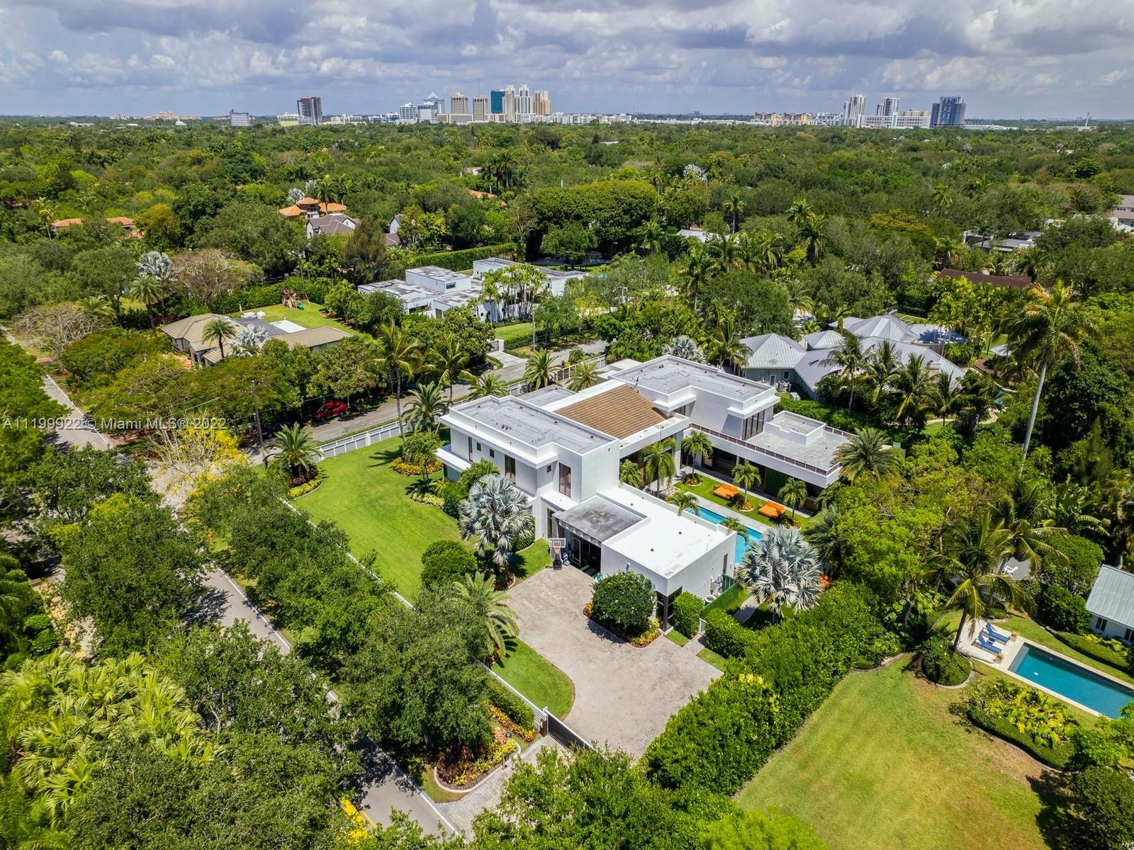 DORONNE ESTS - Residential