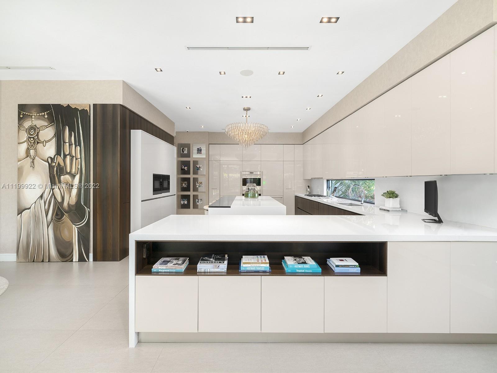 DORONNE ESTS - Residential