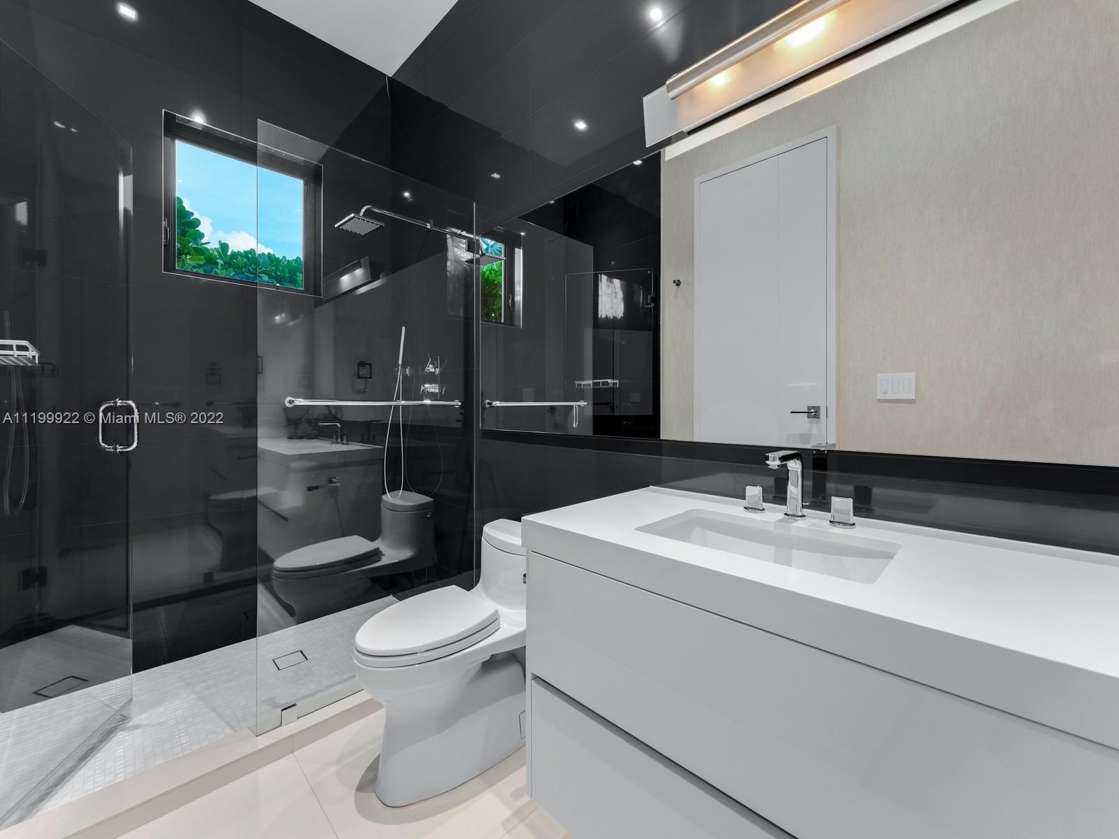 DORONNE ESTS - Residential