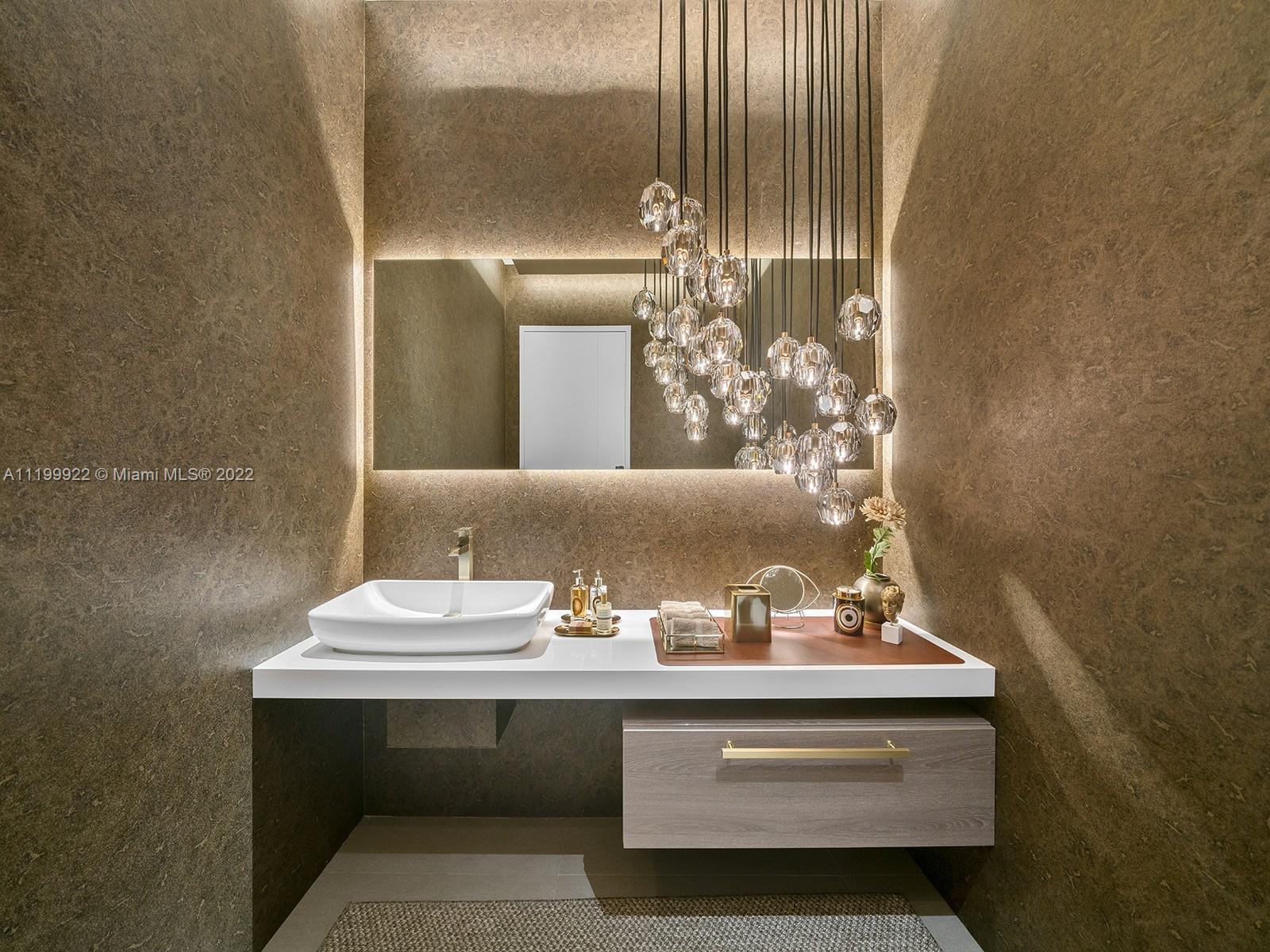 DORONNE ESTS - Residential