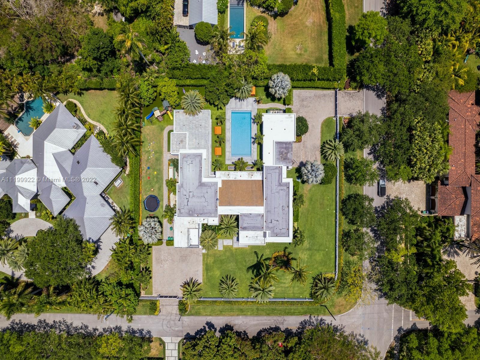 DORONNE ESTS - Residential