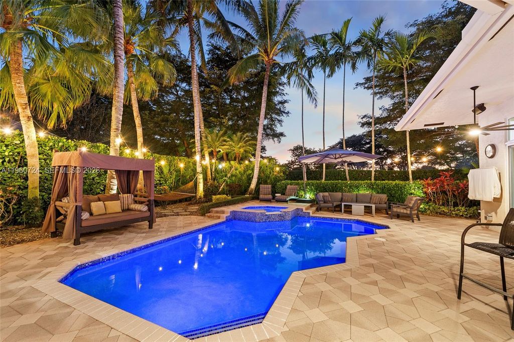 Photo of 2567 Montclaire Cir, Weston, FL 33327 (MLS # A11960724)