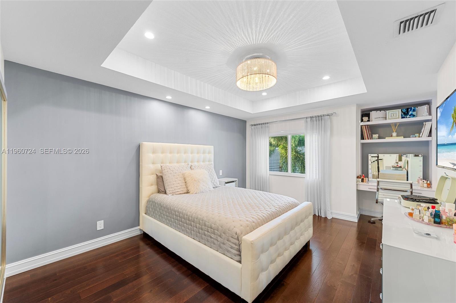 Montclaire - Residential