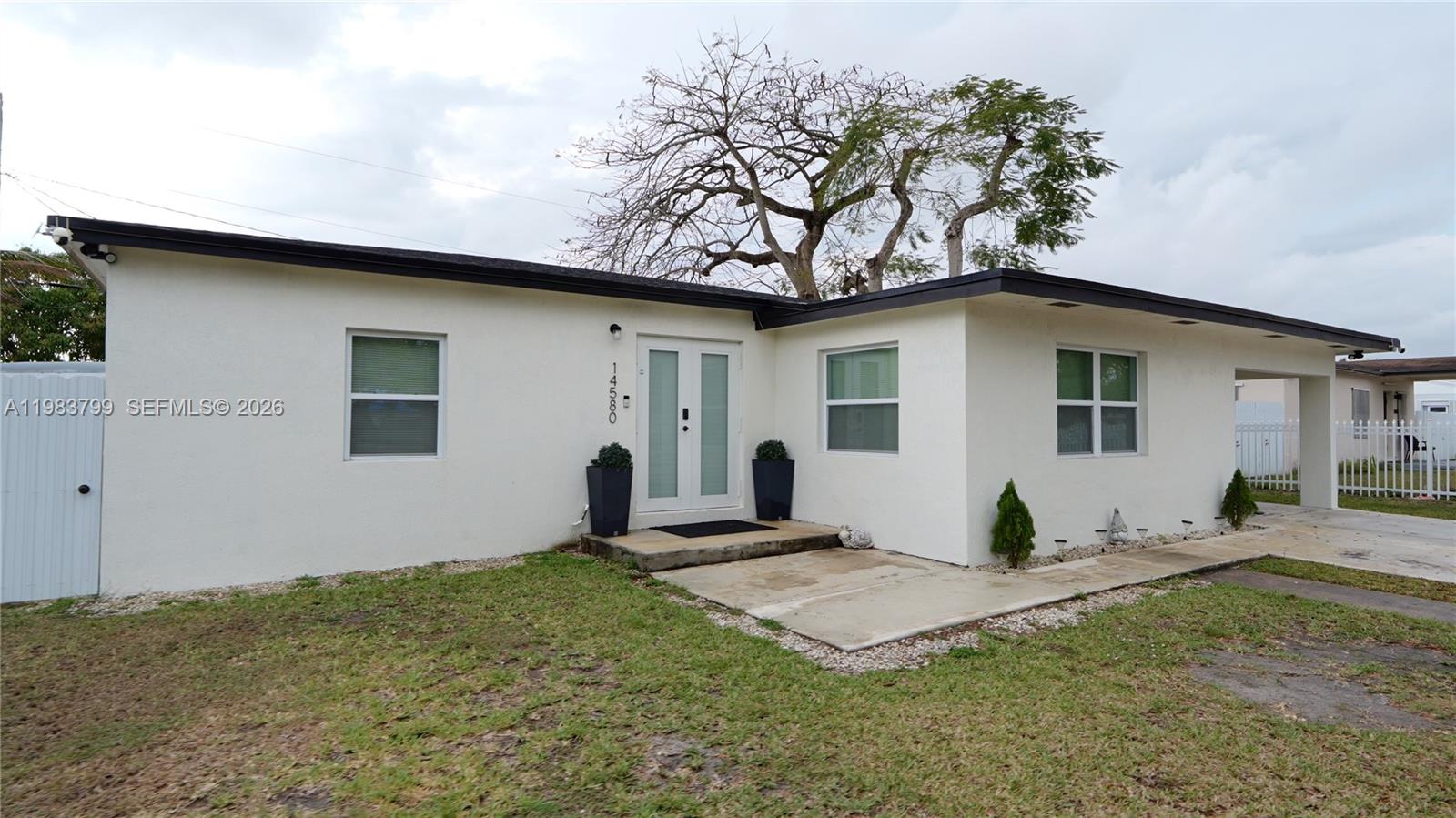 RICHMOND HEIGHTS - Residential