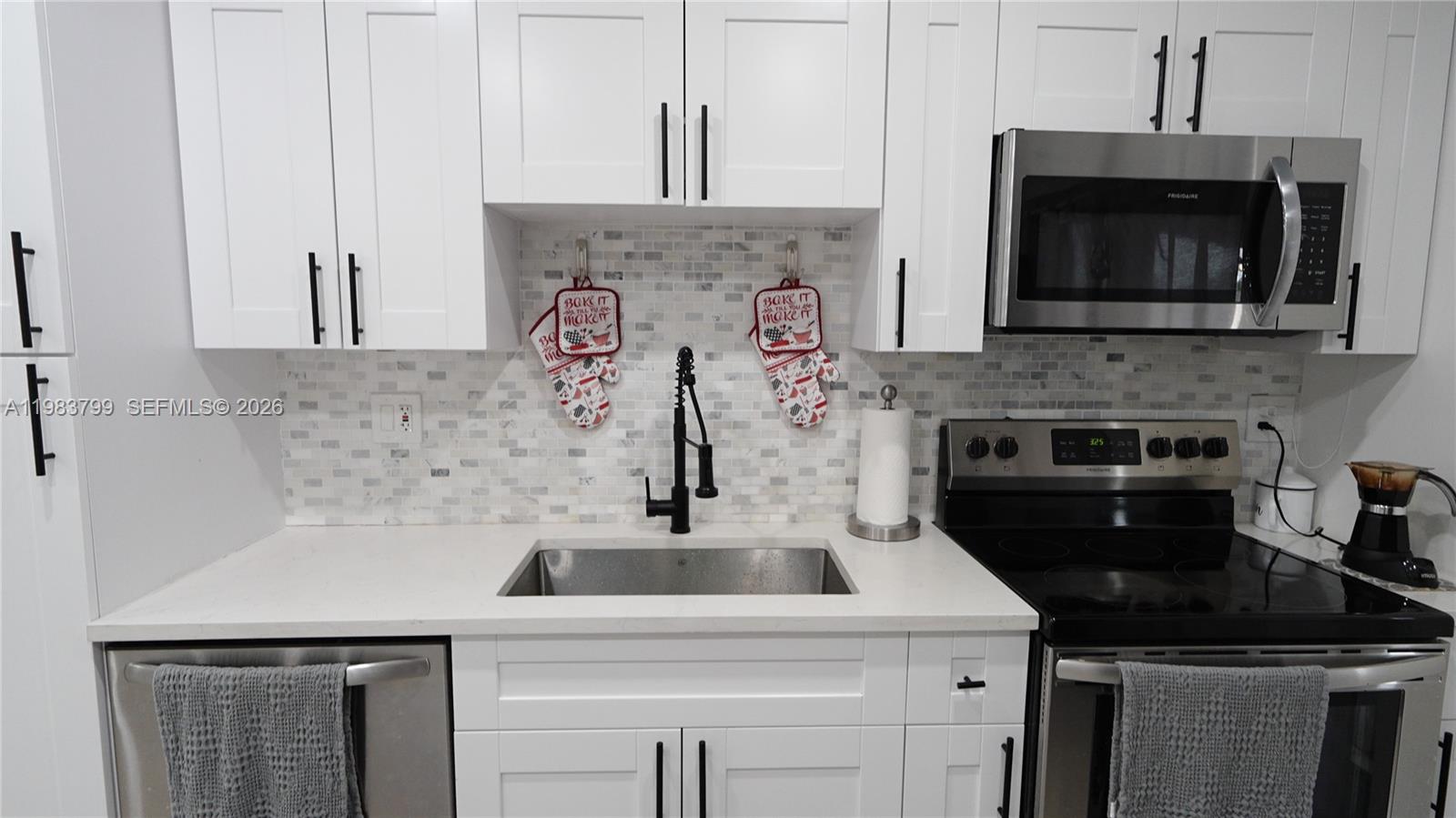 RICHMOND HEIGHTS - Residential