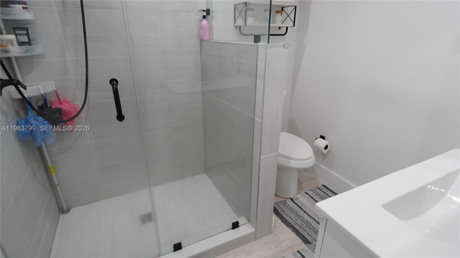 RICHMOND HEIGHTS - Residential