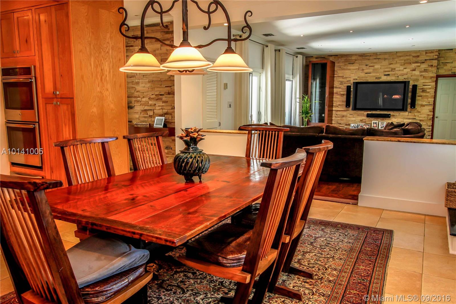 Hollywood Lakes Sec 1-32 - Residential