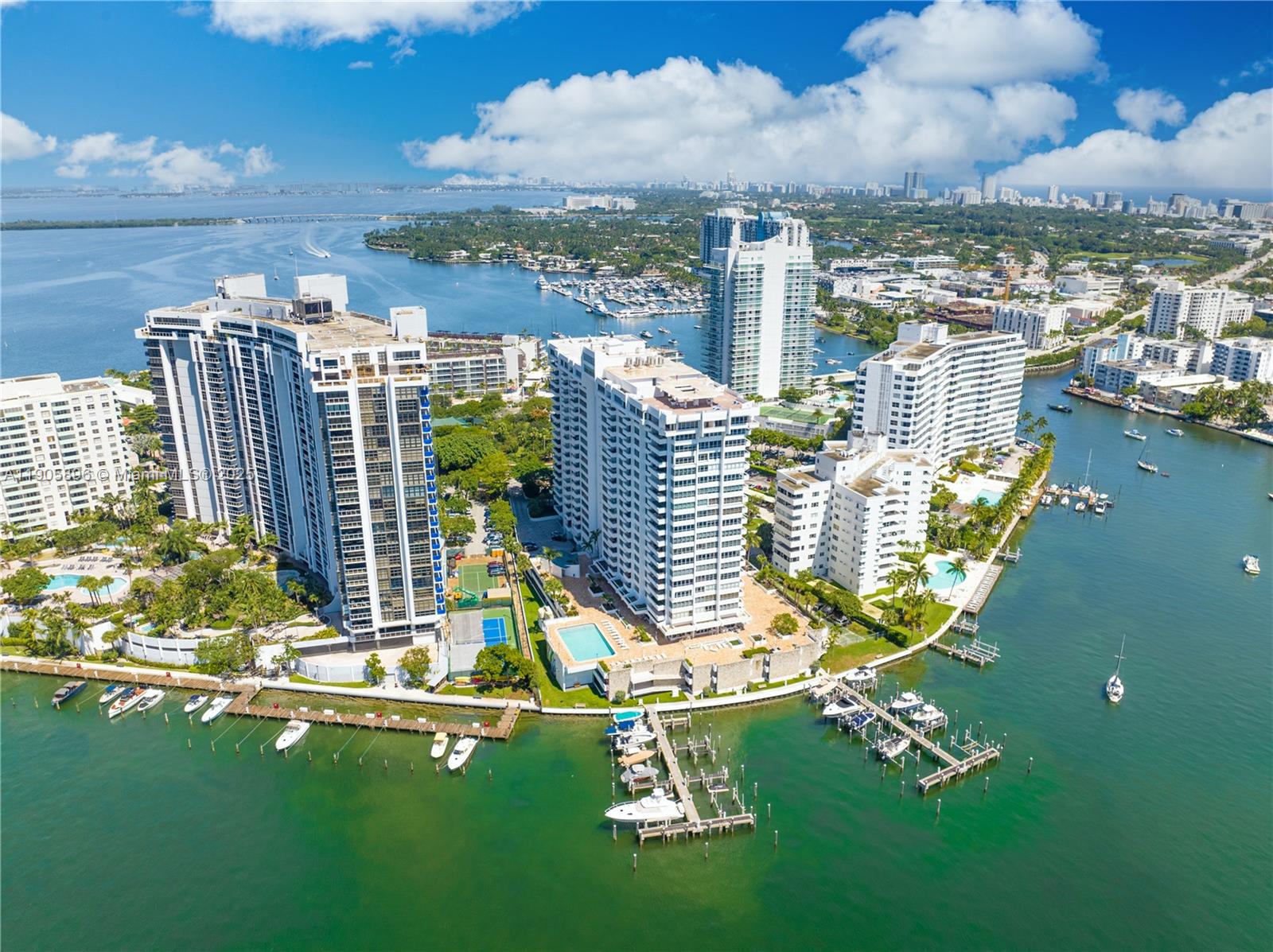 COSTA BRAVA CONDO - Residential