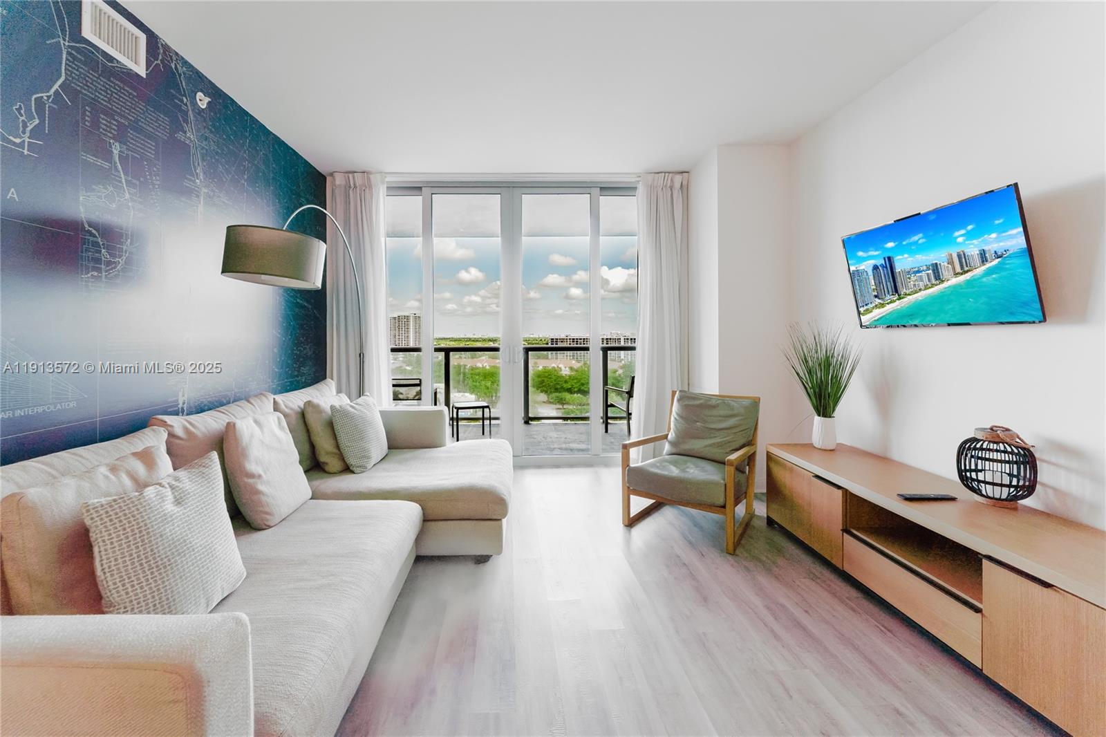 BEACHWALK CONDOMINIUM - Residential