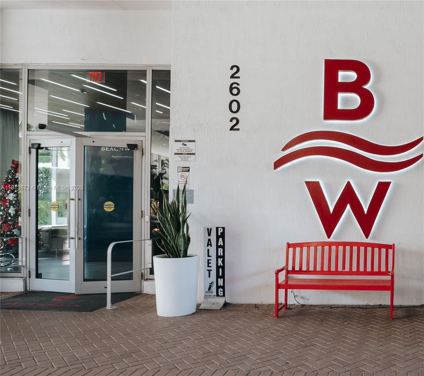 BEACHWALK CONDOMINIUM - Residential